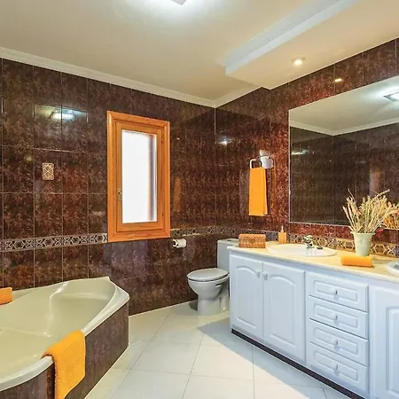 Villa Joaquina - Puerto De Addaia